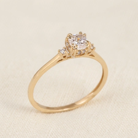 Handcrafted Yellow Gold Solitaire Ring With Lab Diamond Handcrafted Yellow Gold Solitaire Ring With Lab Diamond