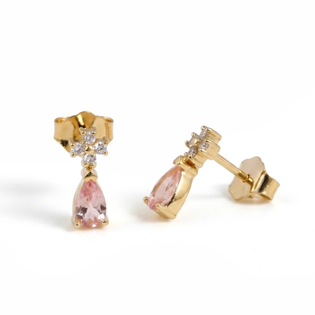 Gold Studs with Lab Grown Diamond, Padparadscha Sapphire Gold Studs with Lab Grown Diamond, Padparadscha Sapphire