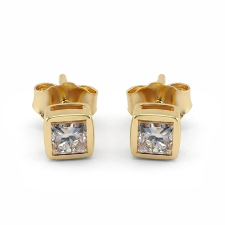 9Kt Yellow Gold Studs with Certified Lab Grown Diamond 9Kt Yellow Gold Studs with Certified Lab Grown Diamond