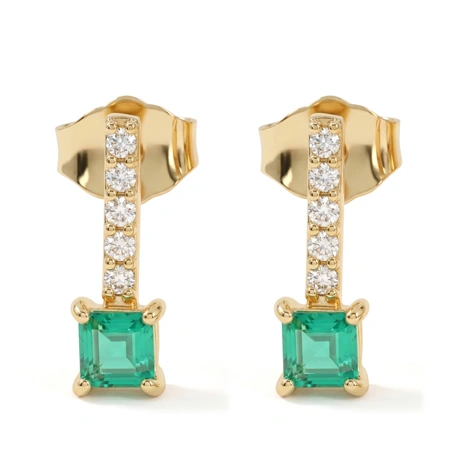 9Kt Yellow Gold Earrings with Lab Grown Diamond