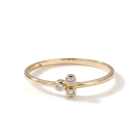 9Kt Solid Yellow Gold Ring with Lab Grown Diamond 9Kt Solid Yellow Gold Ring with Lab Grown Diamond